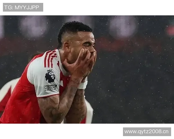 罗马前锋弗格森开场即被换下因脚踝伤病史球队不愿冒险